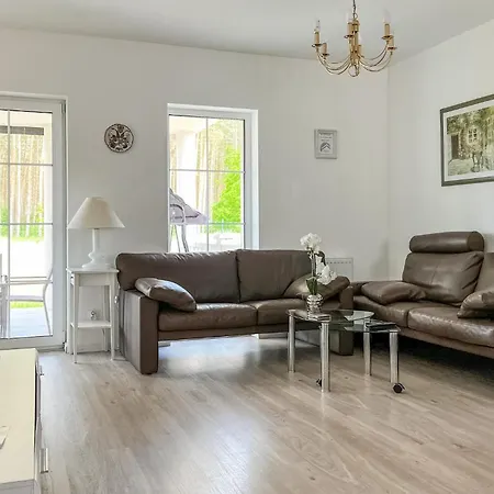 5 Bedroom Beautiful Home In Nowe Warpno