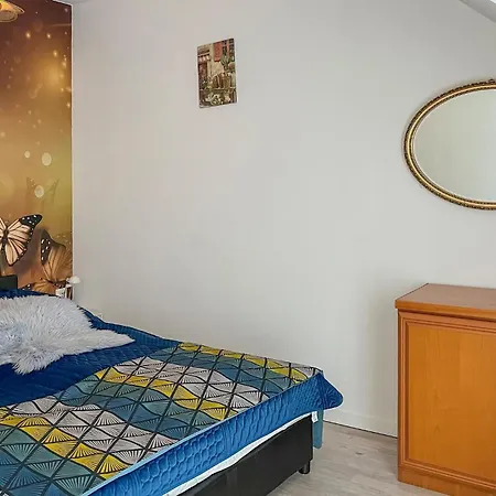 بيت للعطل 5 Bedroom Beautiful In *