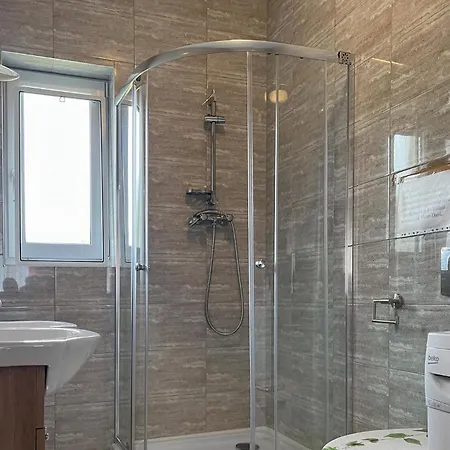 Amazing In With Wifi *