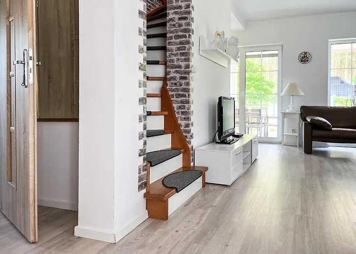 Дом отдыха Amazing In With Wifi Нове-Варпно